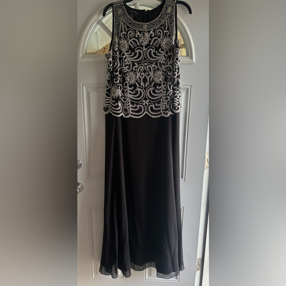 J Kara Black and White Embellished Maxi Dress